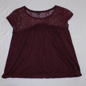 Aeropastale womens maroon lace short sleeve shirt Sz. Medium